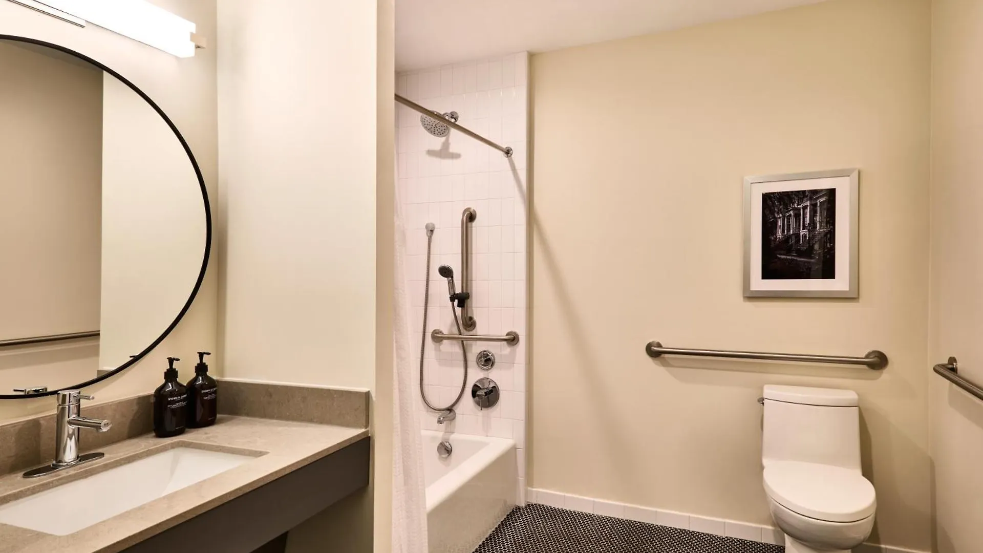 **** Hotel The Ann Savannah, Apartments By Marriott Bonvoy United States